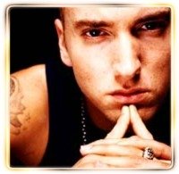 Je dérape et je cogne juste : je suis le Eminem français !