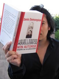 Houellebecq : Une Enquête non autorisée, mais pleine de complaisance !