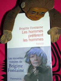 Brigitte Fontaine ne tarit pas de talent littéraire !