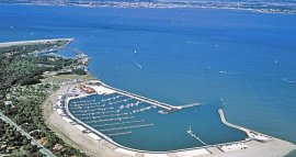 Les plaisanciers, vaches à lait de Port-Médoc !