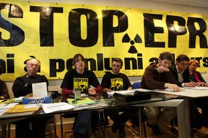 Le nucléaire nuit gravement à la santé, à l'environnement... et à la démocratie !