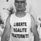 Un naturiste breton dans son jardin condamné à 10 mois de prison !