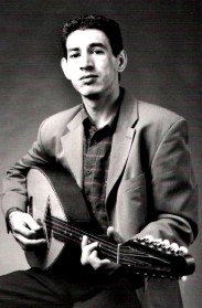 Le chanteur kabyle Farid Rekab menacé d'expulsion