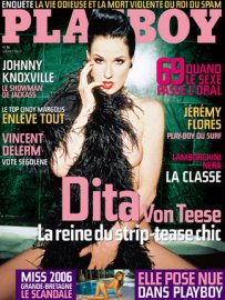 DITA VON TEESE pose pour PLAY BOY