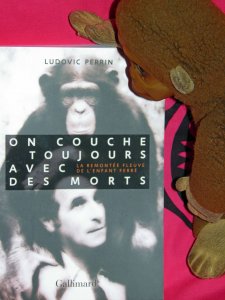 Bio 100% Léo Ferré à gueule d'ananar et de chimpanzé !