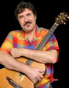 Serge Llado : "Je ne vois rien de Brassens chez Pierre Perret"