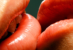 Mademoiselle K lance sa "RADIO EROTIC"