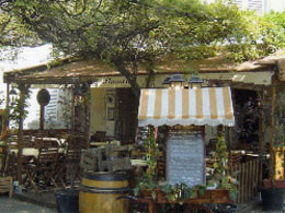 Allez vous faire voir "CHEZ PLUMEAU" à Montmartre