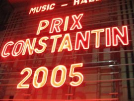 Prix Constantin décerné à la chanteuse Camille