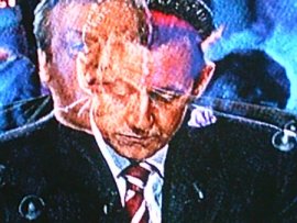 Sarkozy admire Carlier et ridiculise Fogiel