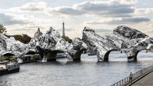 JR au Pont-Neuf, quand l'art spectaculaire tourne à la répétition