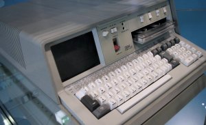 John Titor : le mystérieux voyageur du futur venu de 2036 qui a trompé Internet