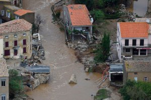 Pourquoi y a-t-il autant d'inondations en France ? Et que faire, vraiment ?