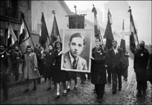 Le Parti communiste à propos de Guy Môquet : "L'Histoire appartient à l'Histoire, pas à Nicolas Sarkozy" (Interview)