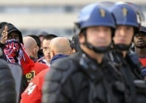 QUAND LE FOOT TUE, PEUT-ON ENCORE PARLER DE SPORT ?