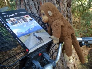 En vélo solo sur trois continents, Kristelle Savoye l'instit formidable !