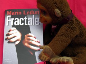 Mortelle mélodie de la vie de bureau en sous-sol ! 