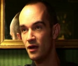 Interview : ALDEBERT, un chanteur tout en couleur, tout en douceur...