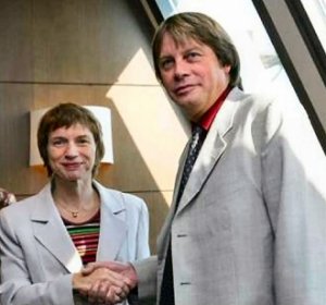 Des Anars et Laurence Parisot se liguent pour faire échouer les Négociations