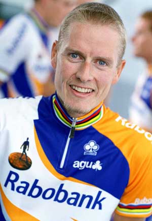 Michaël Rasmussen contraint d'abandonner le Tour de France 2007