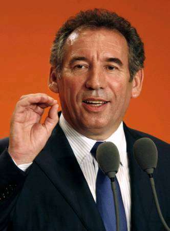 À vous de juger : Fallait-il couper Bayrou au montage ?