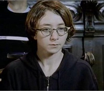 SYLVIE TESTUD DANS LE LABYRINTHE DE LA SCHIZOPHRÉNIE