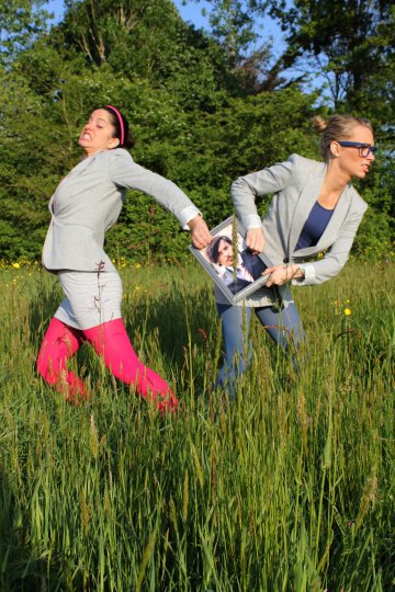 Teaser de la Pièce de théâtre "Une Bière dans le piano"
