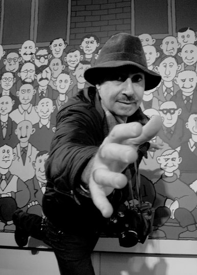 CONFESSIONS D'UNE BABE IDOL /GLISSEMENTS PROGRESSIFS DU PLAISIR