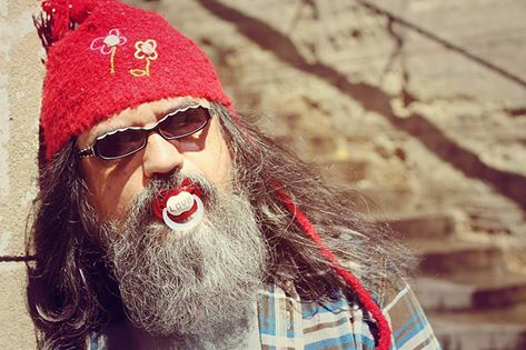 LE CHEF DE LA SÉCURITÉ DE CANAL PLUS EMPÊCHE EDOUARDO D'ASSISTER EN TANT QUE SPECTATEUR À "LA GROSSE ÉMISSION"