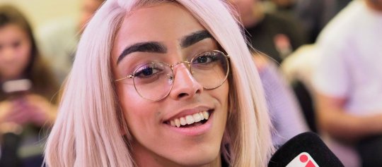 Ici on aime, on défend et soutient Bilal Hassani !