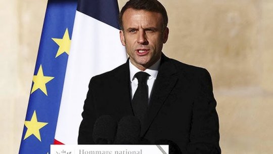 Emmanuel Macron ou l'art de parler aux morts pour parler aux vivants : anatomie de ses hommages présidentiels