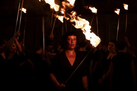 SISTER RESIST, le manifeste féministe d'Emilie SCIOT (Clip)