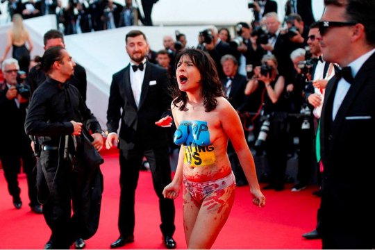 Pourquoi les femmes qui dénoncent un viol subissent-elles encore autant de haine et de bashing ?