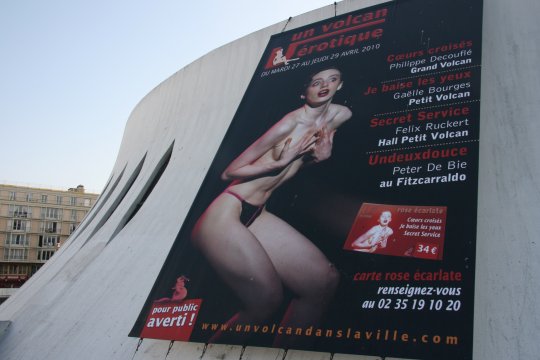 Un Volcan érotique show show show