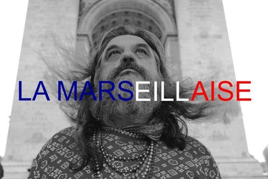 Nous sommes le peuple, nous chantons La Marseillaise.