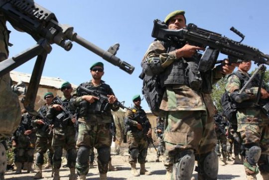 Les Afghans libérés pour le retour des talibans